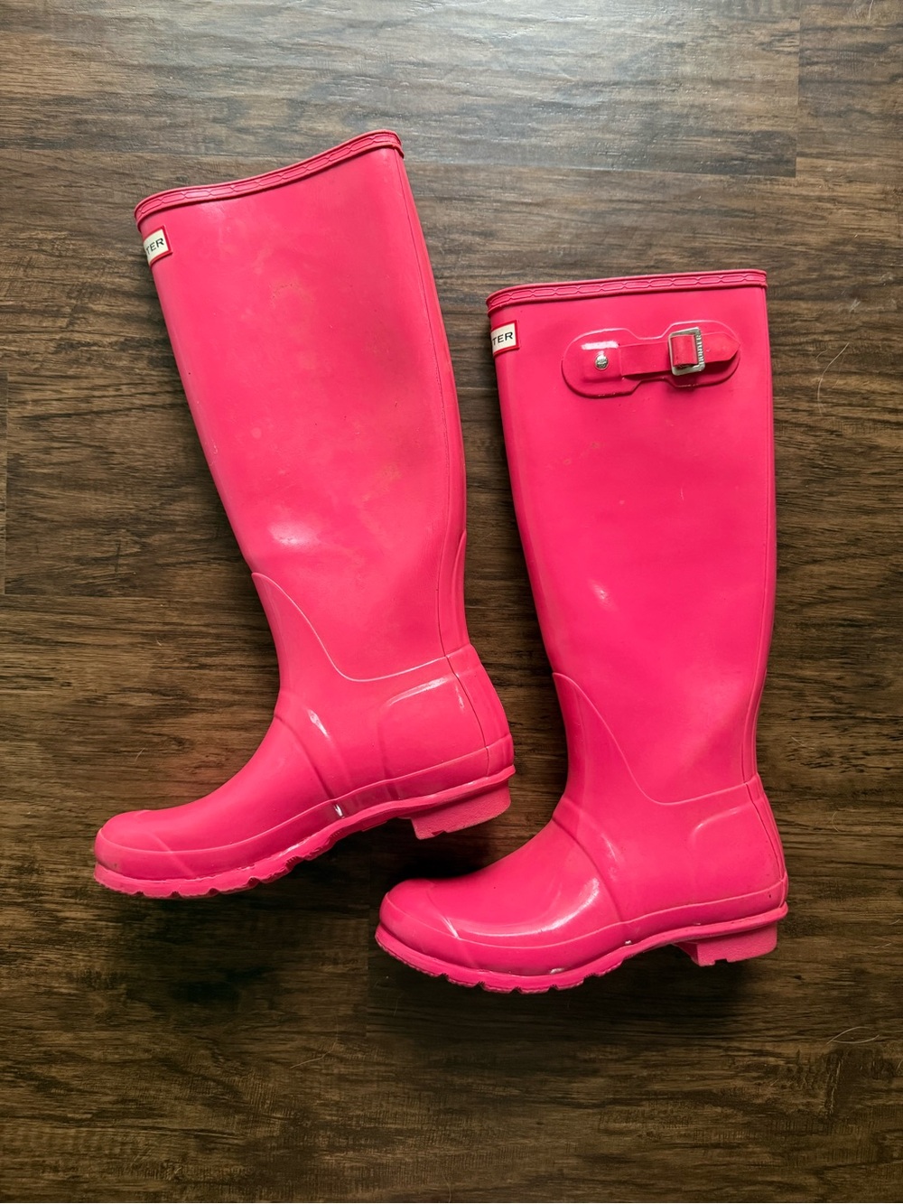 Hunter tall gloss Bright Pink Rain Boots